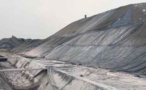 沙鋼集團(tuán)百萬(wàn)噸鋼渣棄置江邊 威脅長(zhǎng)江水生態(tài)環(huán)境安全