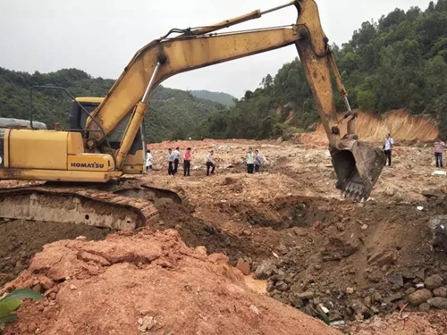 廣州海滔環(huán)?？萍加邢薰鹃L期非法傾倒污泥